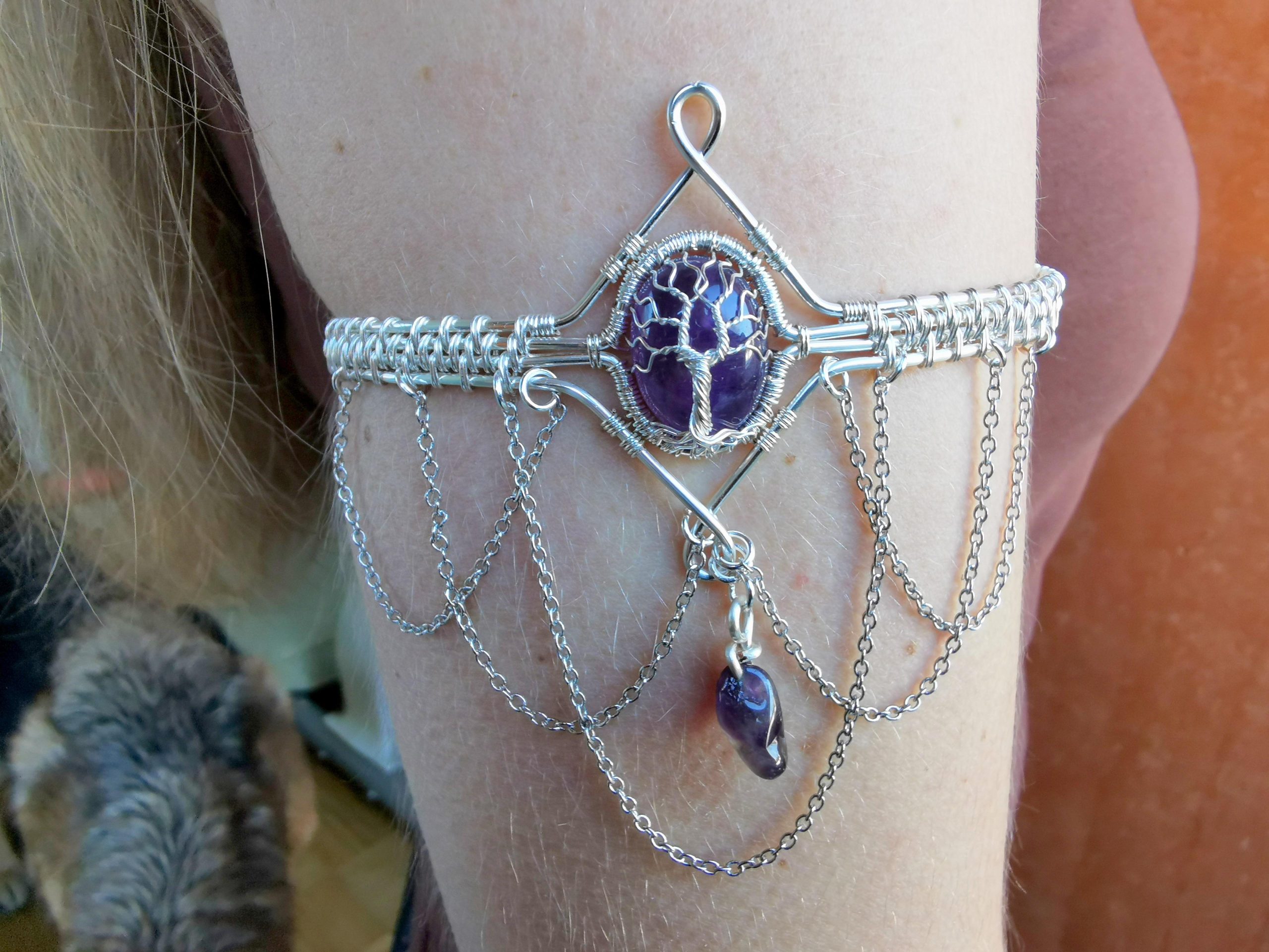 I made a tree armlet with amethyst gems.