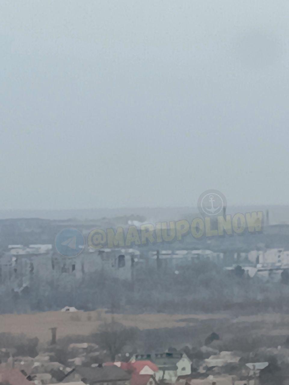 Legitimate: Loud explosions reported in Russian-occupied Mariupol.