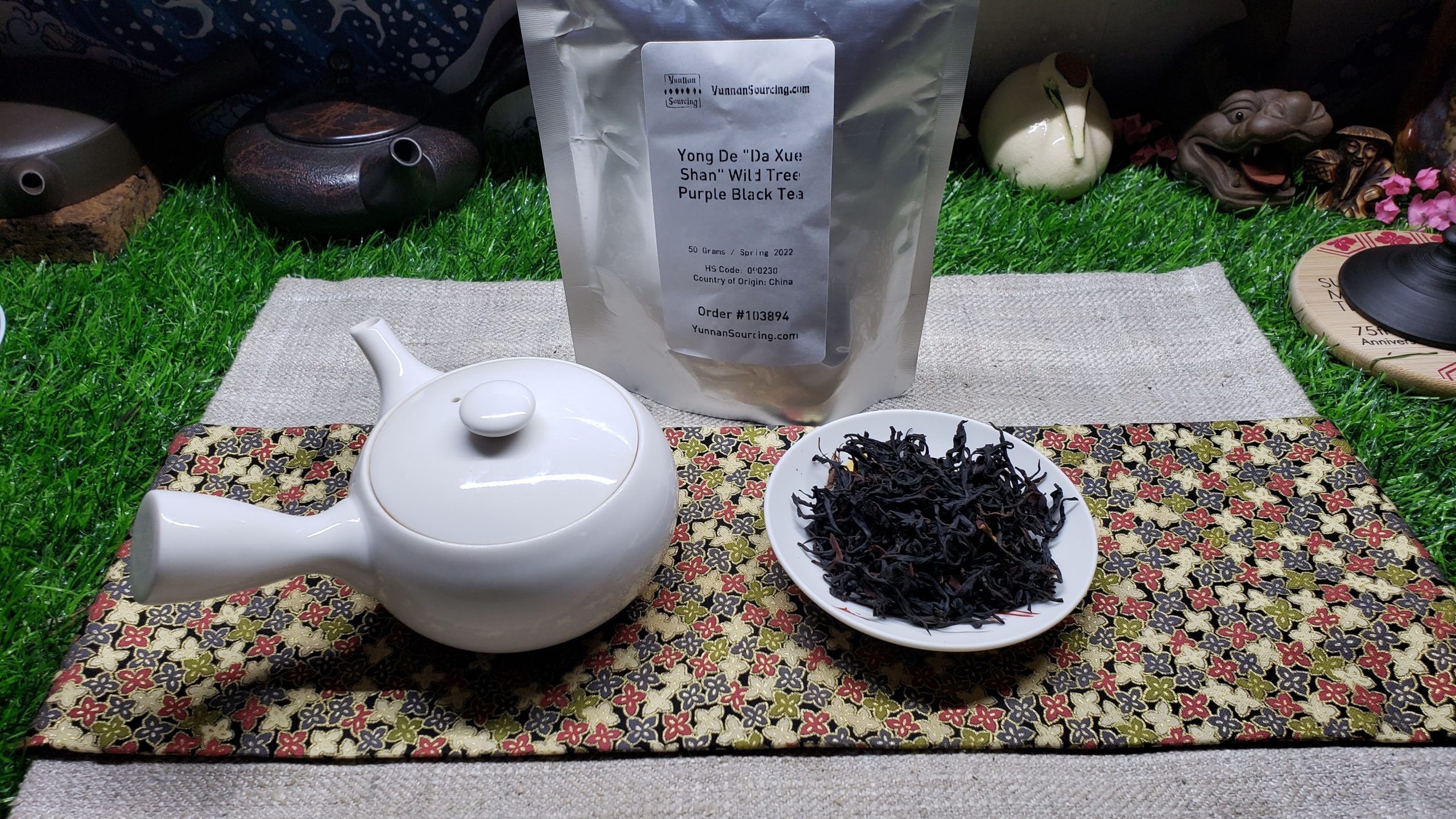 Yunnan Sourcing – Yong De “Da Xue Shan” Wild Tree Purple Sunless Tea