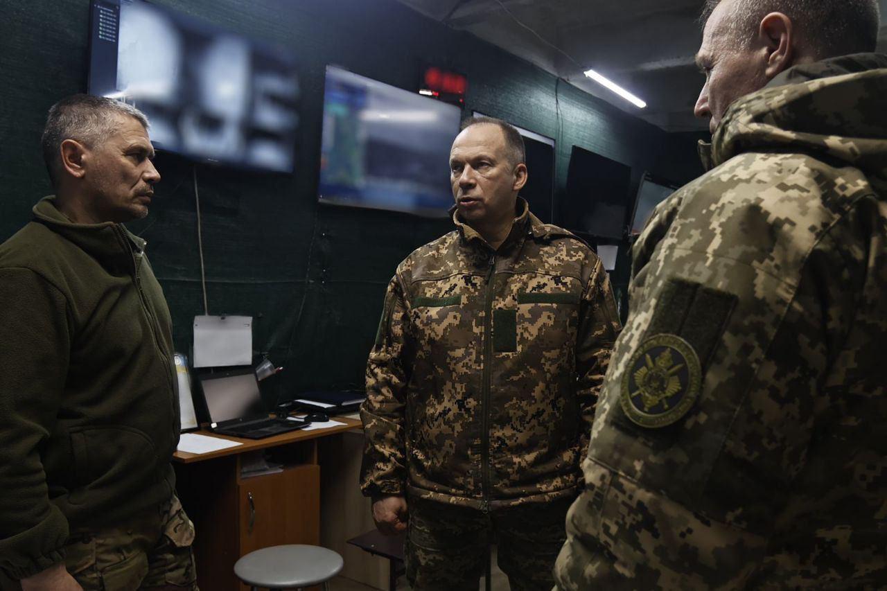 Ukraine’s Floor Forces Commander comes to Bakhmut.