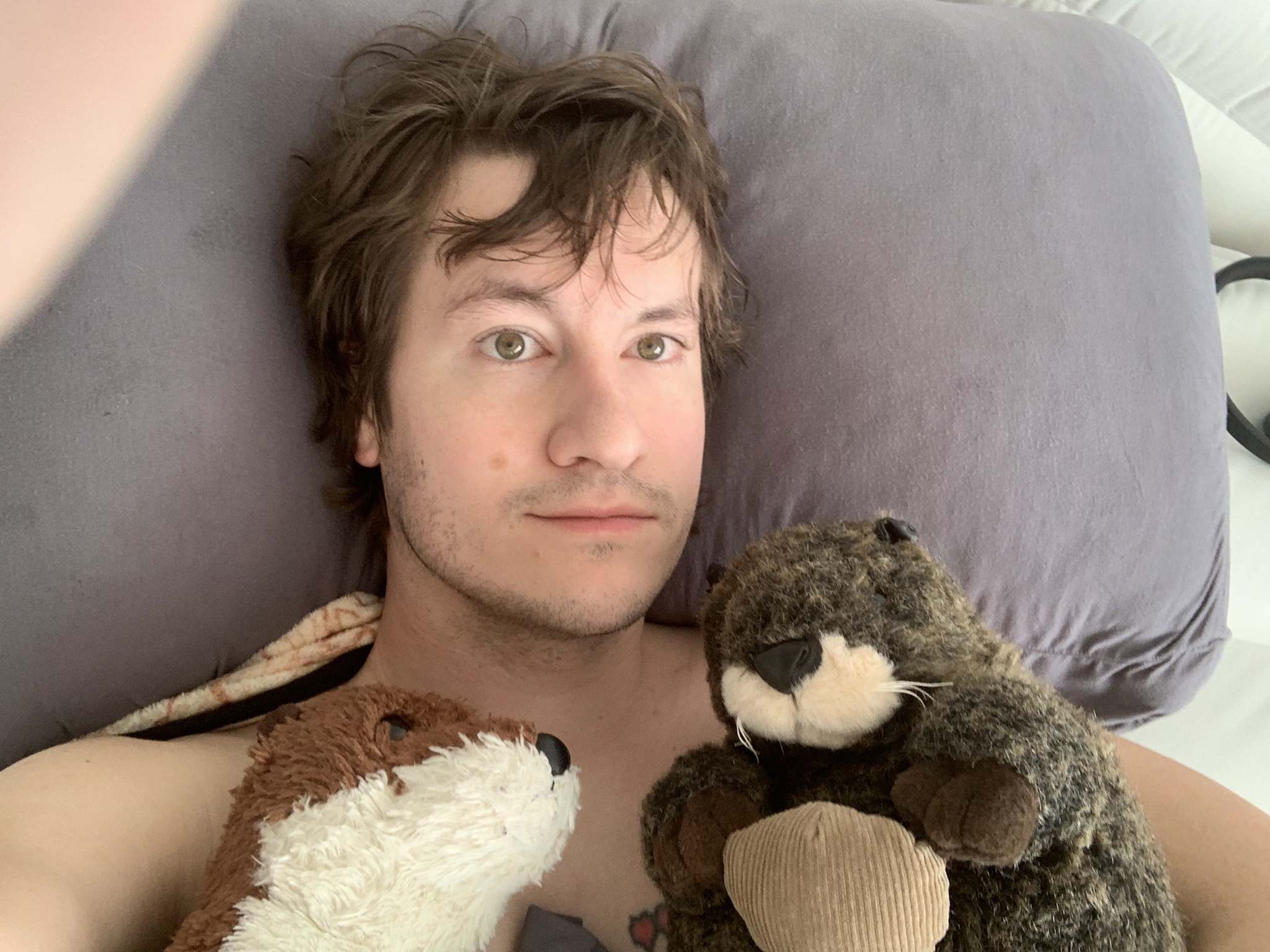 Me and the Otters Selfie! Bonus derpy cats included!